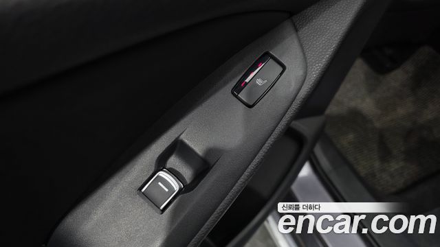 Honda Accord (X) 2.0 Hybrid EX-L 2018 — фото 19