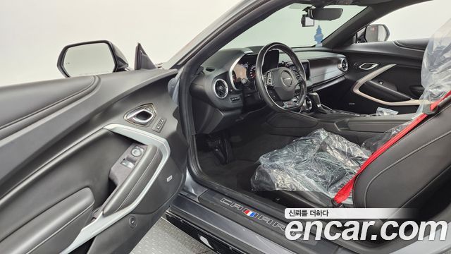 Chevrolet Camaro SS 6.2 V8 2019 — фото 10