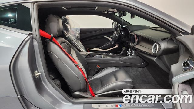 Chevrolet Camaro SS 6.2 V8 2019 — фото 26