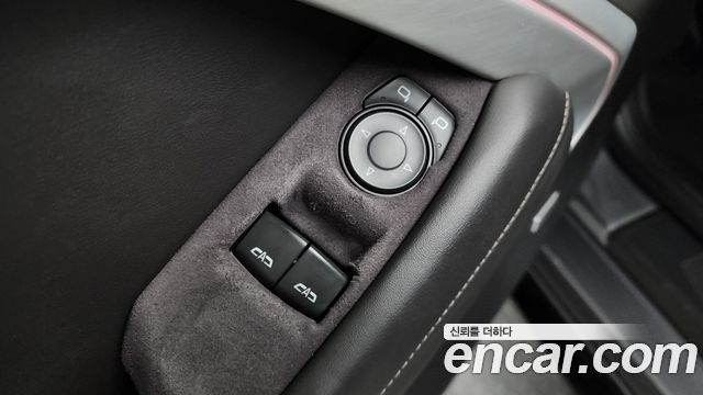 Chevrolet Camaro SS 6.2 V8 2019 — фото 30