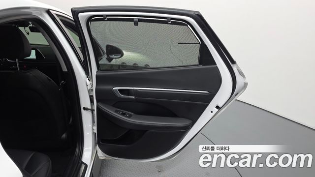 Hyundai Sonata (DN8) 2.0 Premium Plus 2022 — фото 25