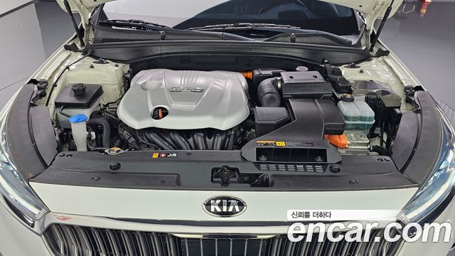 Kia K7 Hybrid Noblesse 2019 — фото 6