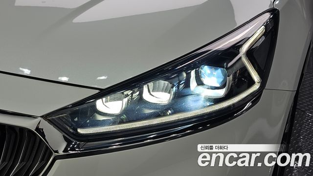 Kia K7 Hybrid Noblesse 2019 — фото 22