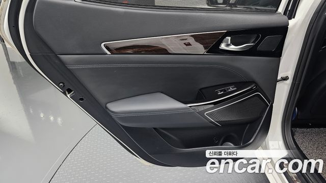 Kia K7 Hybrid Noblesse 2019 — фото 25