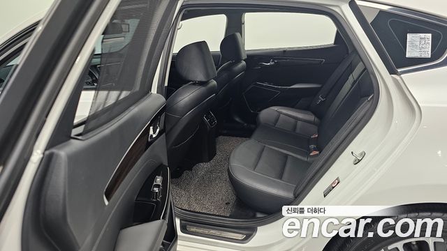 Kia K7 Hybrid Noblesse 2019 — фото 28
