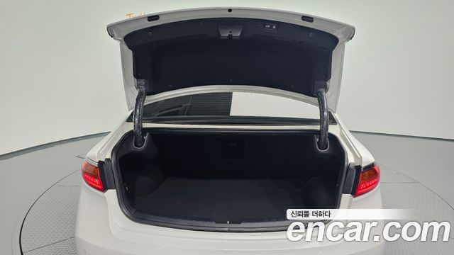 Kia K7 Hybrid Noblesse 2019 — фото 30