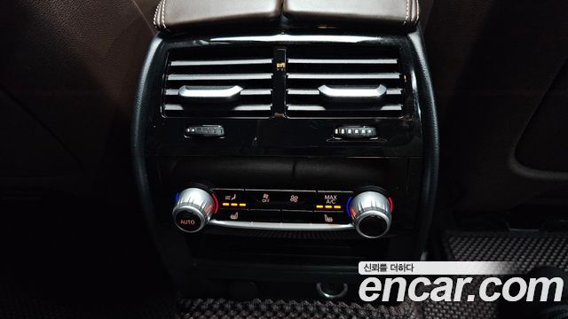 BMW 5 Series (G30) 540i xDrive M Sport Plus 2018 — фото 18