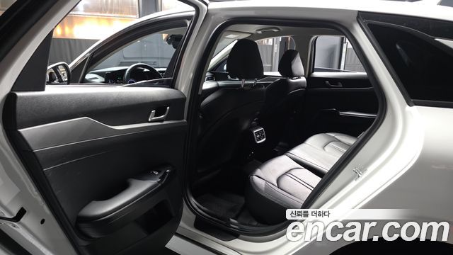 Kia K5 (III) 2.0 LPI(Renter car) Strandard 2021 — фото 26