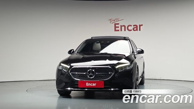 Mercedes-Benz E-Class (W214) E200 Avantgarde 2024 — фото 3