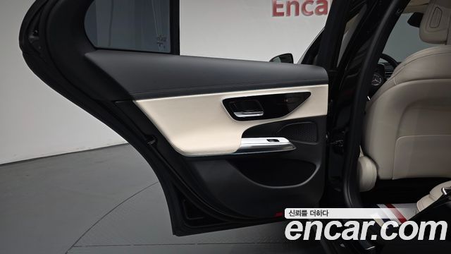 Mercedes-Benz E-Class (W214) E200 Avantgarde 2024 — фото 31