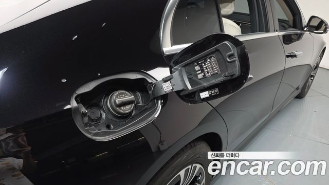 Mercedes-Benz E-Class (W214) E200 Avantgarde 2024 — фото 34