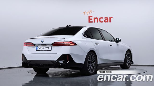 BMW 5 Series (G60) 520i M Sport 2025 — фото 2
