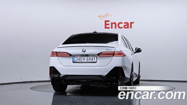 BMW 5 Series (G60) 520i M Sport 2025 — фото 4