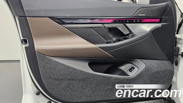 BMW 5 Series (G60) 520i M Sport 2025 — фото 24