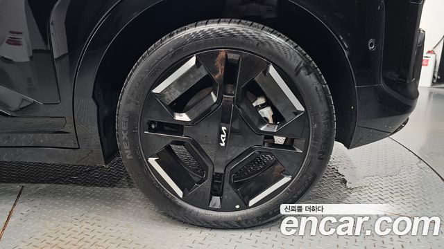 Kia EV3 Long Range 2WD GT Line 2025 — фото 27