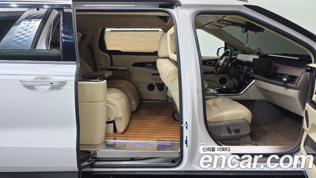 Kia Carnival (IV) Diesel 7-seater Limousine(Special vehicle) 2021 — фото 20