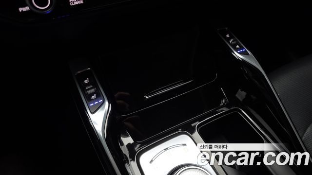 Kia Sorento (IV) Gasoline 2.5T 2WD Noblesse 2024 — фото 20