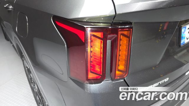 Kia Sorento (IV) Gasoline 2.5T 2WD Noblesse 2024 — фото 23