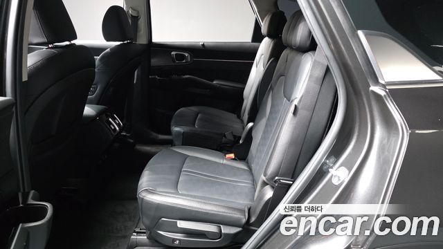 Kia Sorento (IV) Gasoline 2.5T 2WD Noblesse 2024 — фото 26