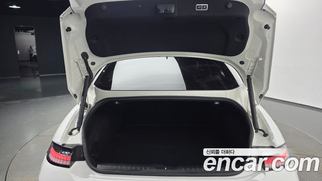 Hyundai Ioniq 6 Long Range Exclusive 2023 — фото 17