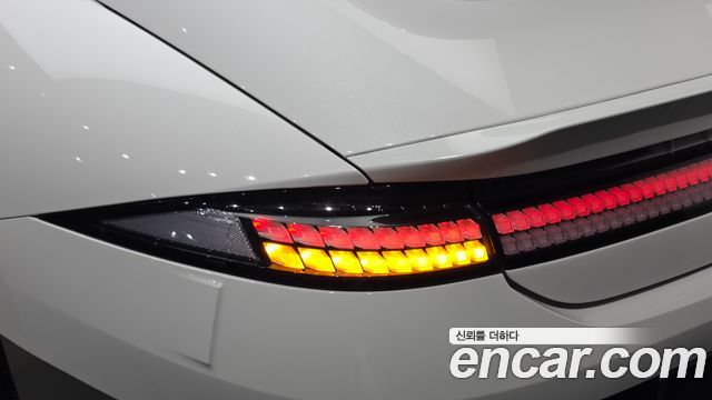Hyundai Ioniq 6 Long Range Exclusive 2023 — фото 23