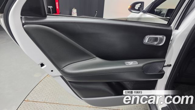Hyundai Ioniq 6 Long Range Exclusive 2023 — фото 25