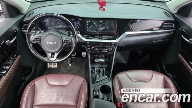 Kia Niro 1.6 HEV Signature 2022 — фото 7