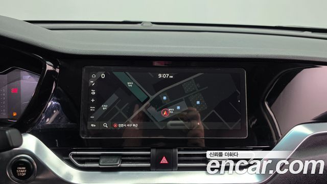 Kia Niro 1.6 HEV Signature 2022 — фото 14