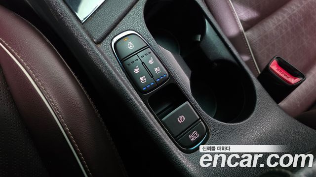Kia Niro 1.6 HEV Signature 2022 — фото 28