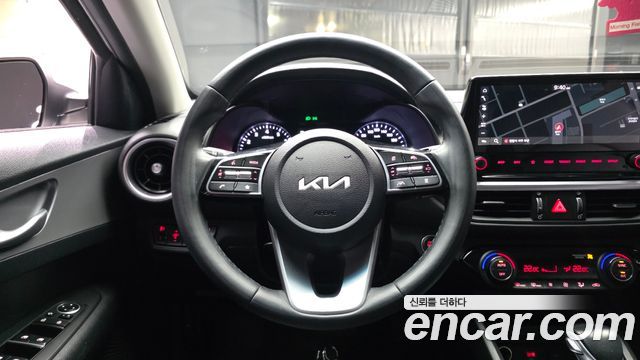 Kia K3 (II) 1.6 Prestige 2022 — фото 13