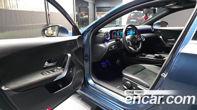 Mercedes-Benz A-Class (W177) A250 4MATIC Sedan 2022 — фото 10