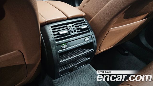 BMW 5 Series (F10) 520d M Aero Dynamic 2016 — фото 34