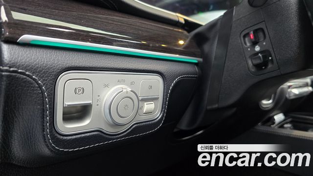 Mercedes-Benz GLE-Class (W167) GLE300d 4MATIC 2022 — фото 14