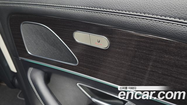 Mercedes-Benz GLE-Class (W167) GLE300d 4MATIC 2022 — фото 28