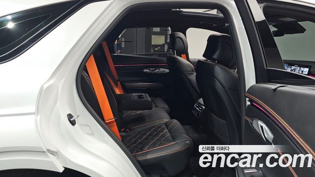 Genesis GV70 3.5T Gasoline AWD 2026 — фото 15