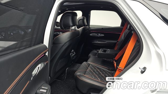 Genesis GV70 3.5T Gasoline AWD 2026 — фото 16