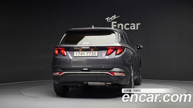 Hyundai Tucson (NX4) Diesel 2.0 2WD Premium 2023 — фото 4