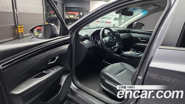 Hyundai Tucson (NX4) Diesel 2.0 2WD Premium 2023 — фото 10