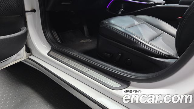 Hyundai Grandeur Hybrid (IG) Le Blanc 2023 — фото 36