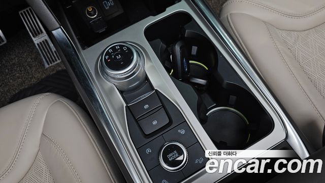 Ford Explorer (VI) 3.0 Platinum 4WD 2021 — фото 9