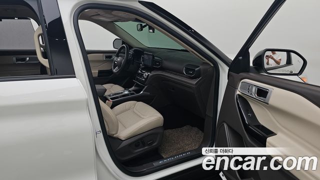 Ford Explorer (VI) 3.0 Platinum 4WD 2021 — фото 15