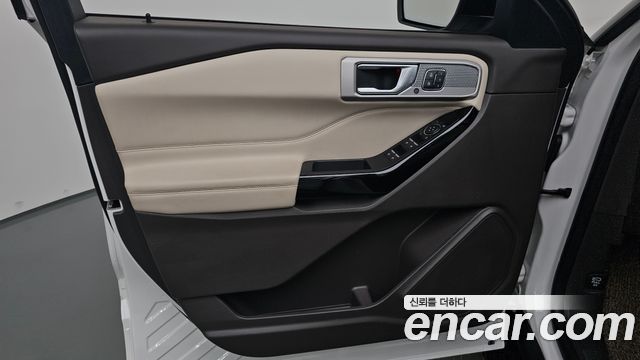 Ford Explorer (VI) 3.0 Platinum 4WD 2021 — фото 30