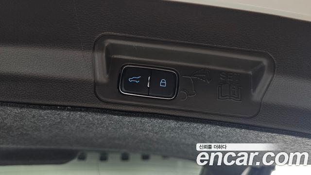 Ford Explorer (VI) 3.0 Platinum 4WD 2021 — фото 40
