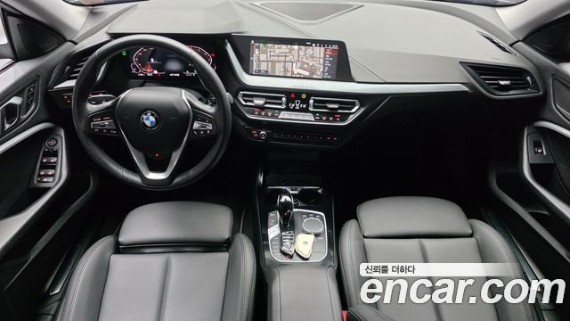 BMW 2 Series Gran Coupe (F44) 220i Sport 2023 — фото 7