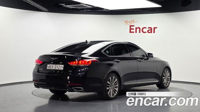 Genesis G80 3.3 GDI AWD Premium Luxury 2018 — фото 2