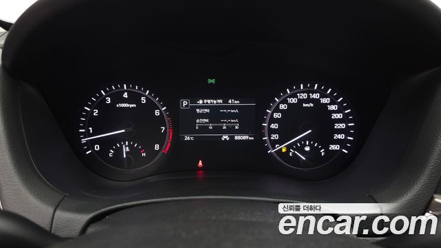 Genesis G80 3.3 GDI AWD Premium Luxury 2018 — фото 8