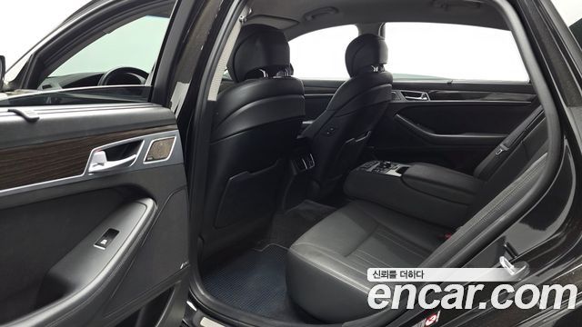 Genesis G80 3.3 GDI AWD Premium Luxury 2018 — фото 11