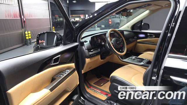 Kia Carnival (IV) Gasoline 7-Seater Signature 2023 — фото 10