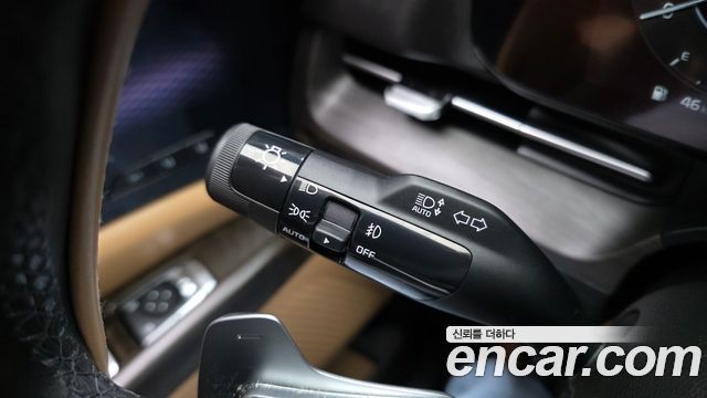 Kia Carnival (IV) Gasoline 7-Seater Signature 2023 — фото 17