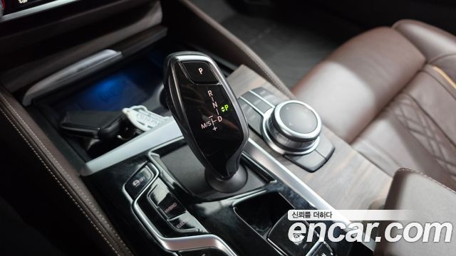 BMW 5 Series (G30) 530e Luxury 2022 — фото 9